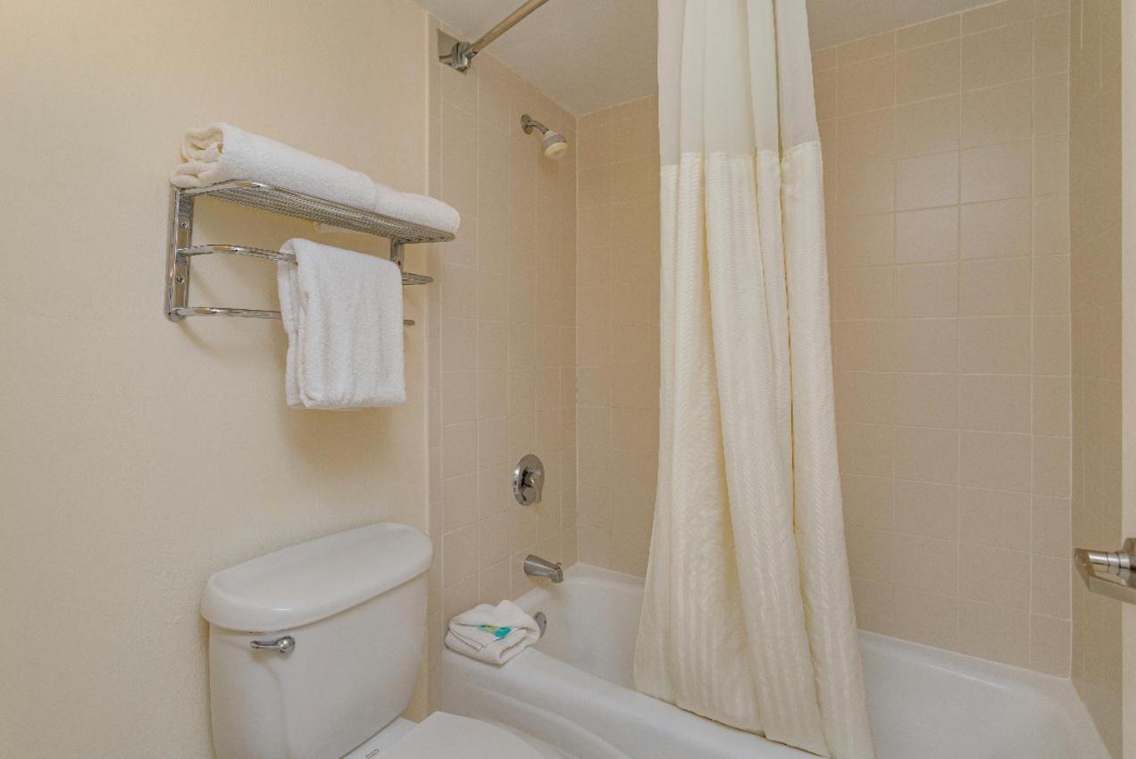 Oceanfront Condo At Daytona Beach Resort Exterior photo